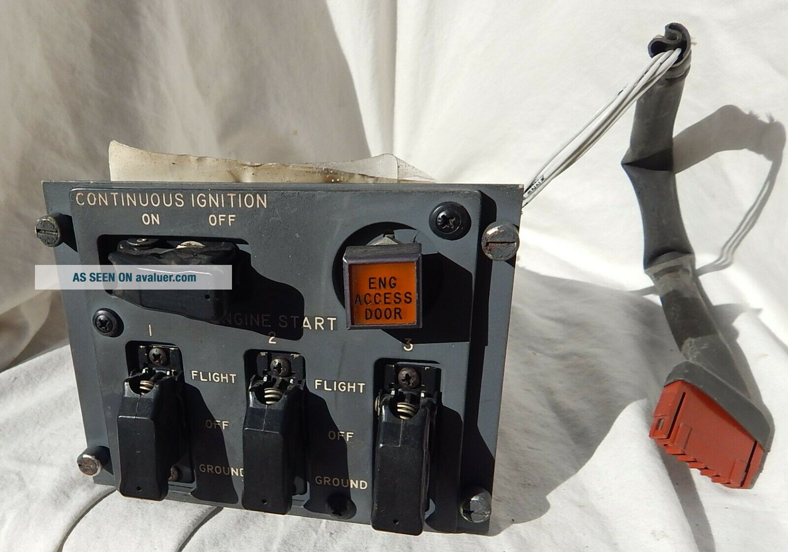American Airlines Boeing 727 Airliner Pilots Engine Start Control ...