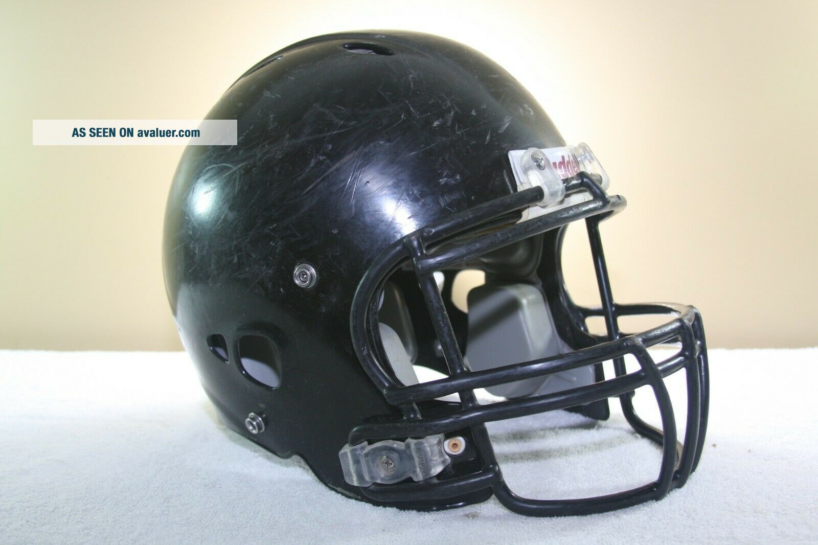 Riddell Revolution Game Worn Youth Football Helmet Black W/ Mask LARGE ...
