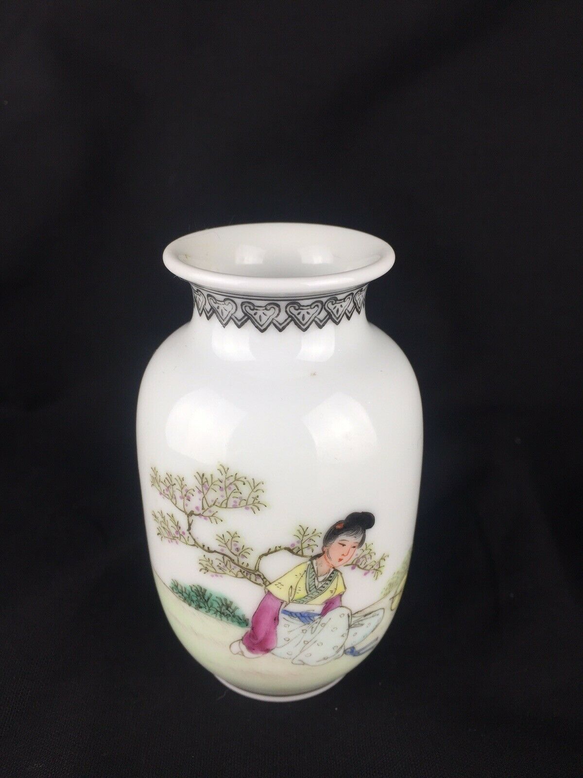 Old Antique Vintage Oriental Chinese Japanese Hand Painted Vase | #19604680