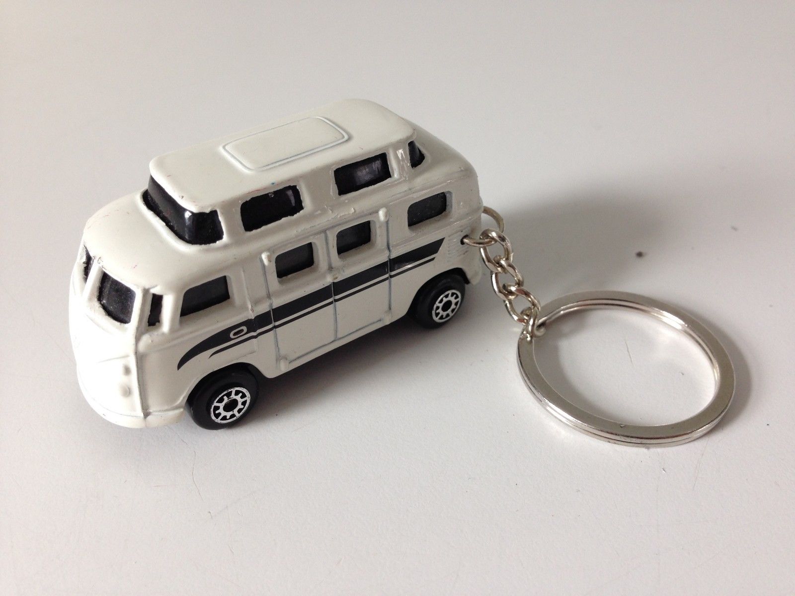 RARE VOLKSWAGEN VW Camper BUS Custom KEY CHAIN - Van Retro Vtg Hippy Fob White