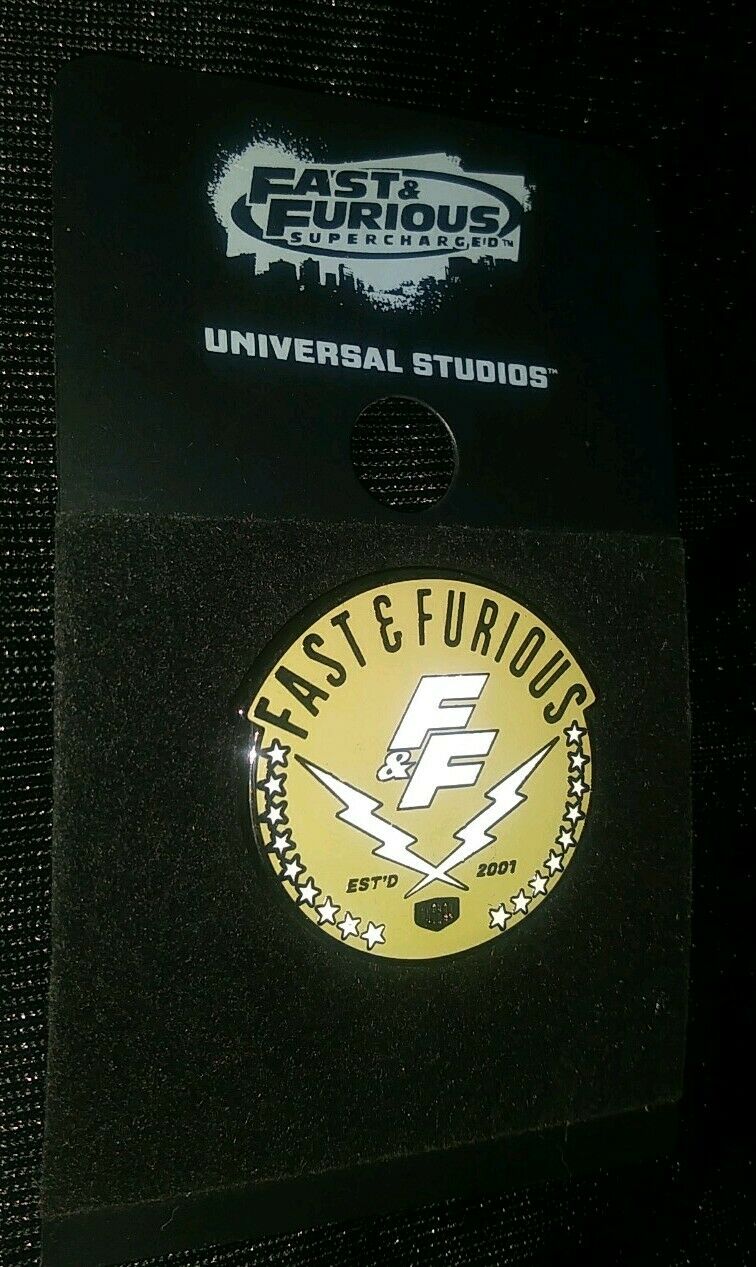 UNIVERSAL STUDIOS THEME PARK FAST AND FURIOUS RACING CAR COLLECTIBLE ...